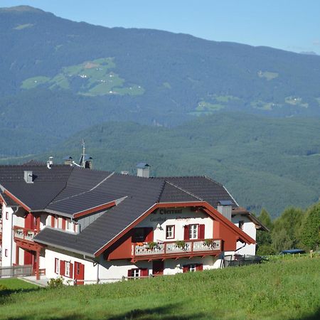Oberraut Hotell Brunico Eksteriør bilde