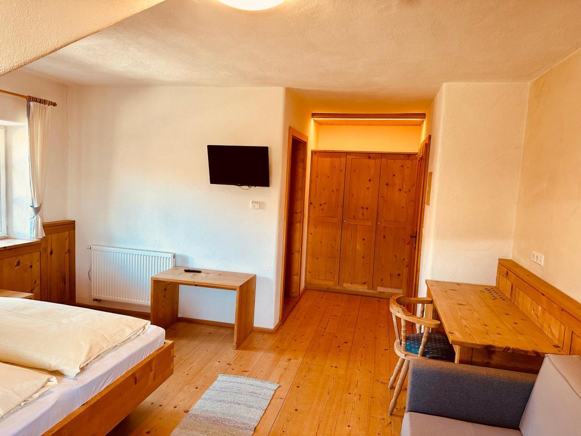 Oberraut Hotell Brunico Eksteriør bilde