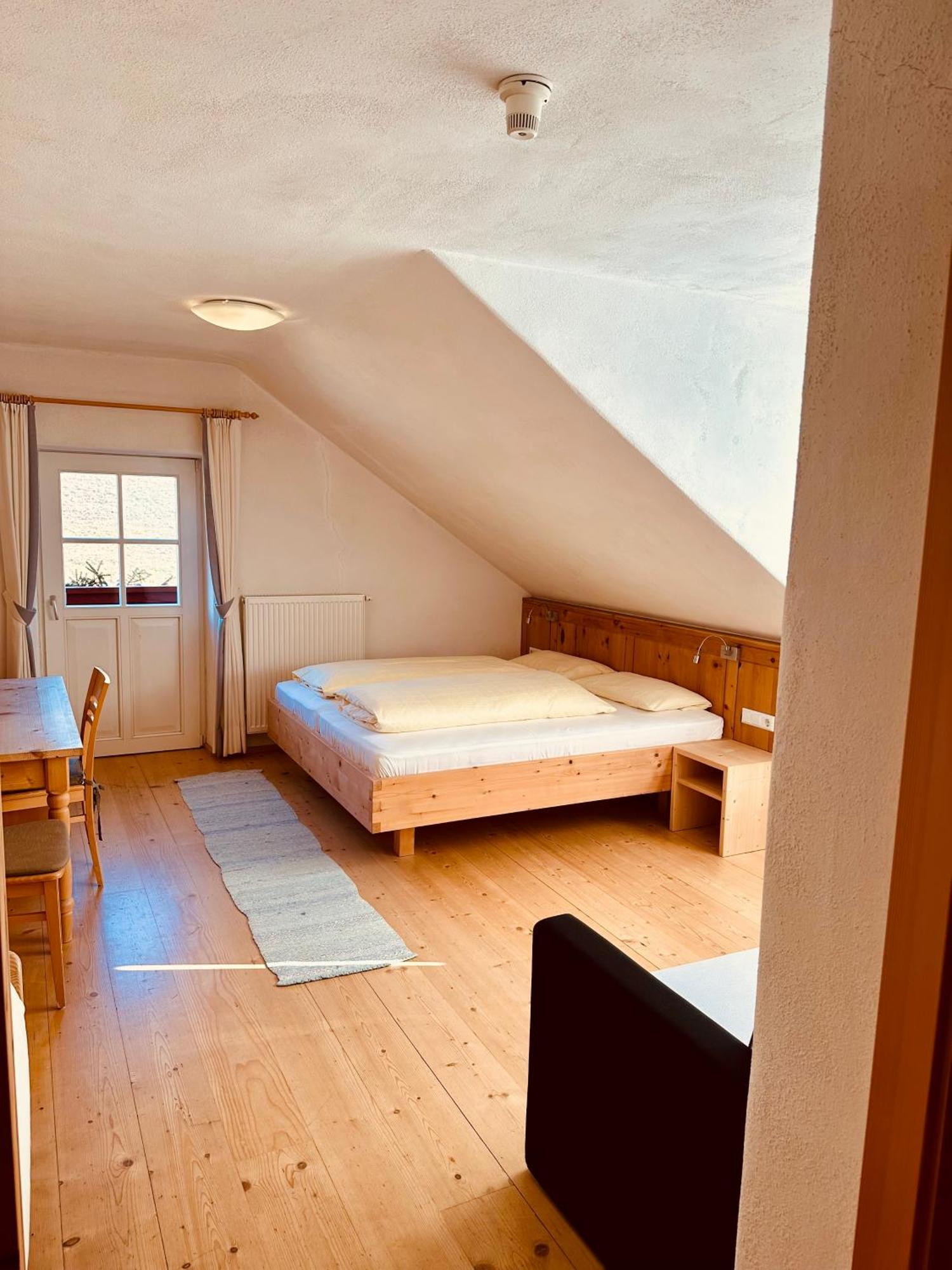 Oberraut Hotell Brunico Eksteriør bilde
